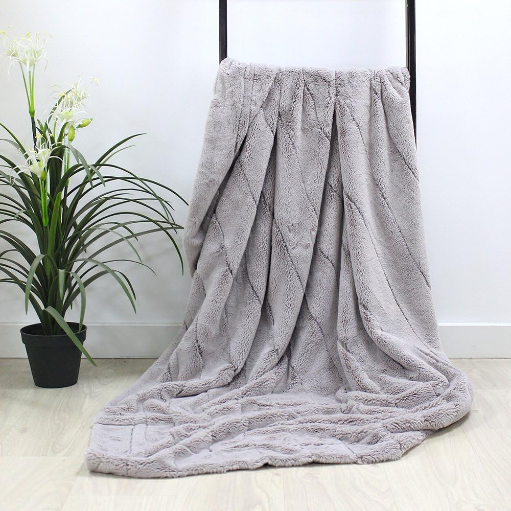 Paoletti Empress Faux Fur Throw - Soft Elegant Heavyweight Minimalist Décor Blanket for Bed or Sofa (Grey - 130x180cm) - Image 3