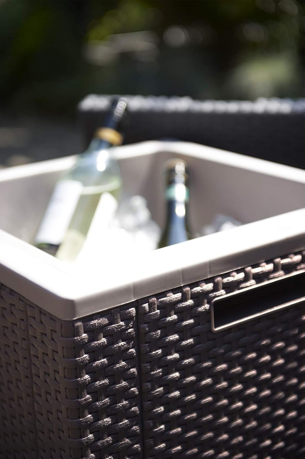 KETER Ice Cube Beer and Wine Cooler Table Perfect for Your Patio, Picnic, and Beach Accessories, Brown : Garden & Outdoor