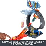 Hot Wheels Lets Race Netflix City Bat Loop Attack 1:64 HTN78 Toy Car view 3