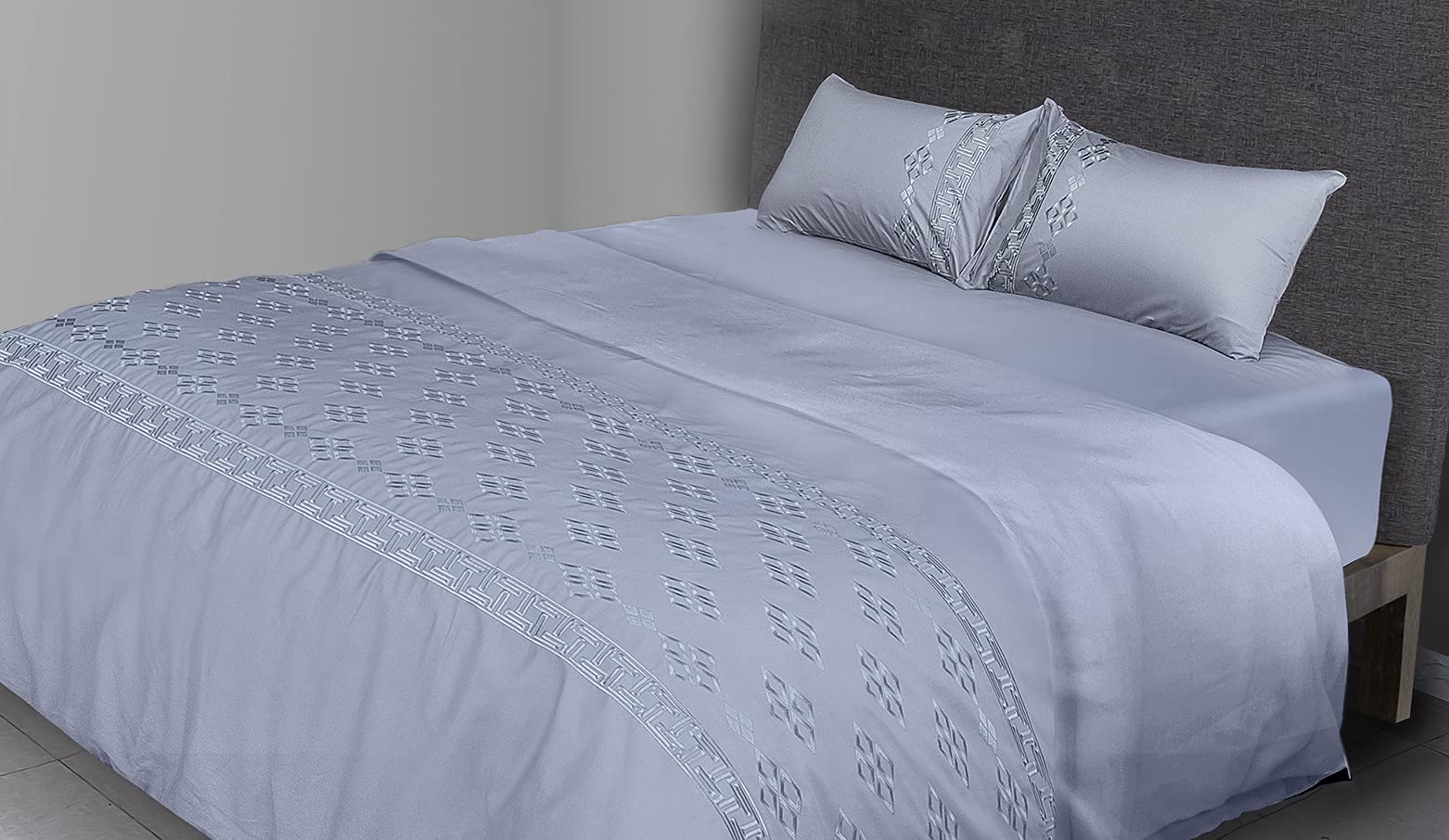 FLAX LINEN 4-Piece Double Duvet Set, Gloria Hotel Collection, 400 TC Long Staple Organic Egyptian Cotton Bedding, Includes 1 Duvet Cover + 1 Fitted Sheet + 2 Pillowcases, Egg White