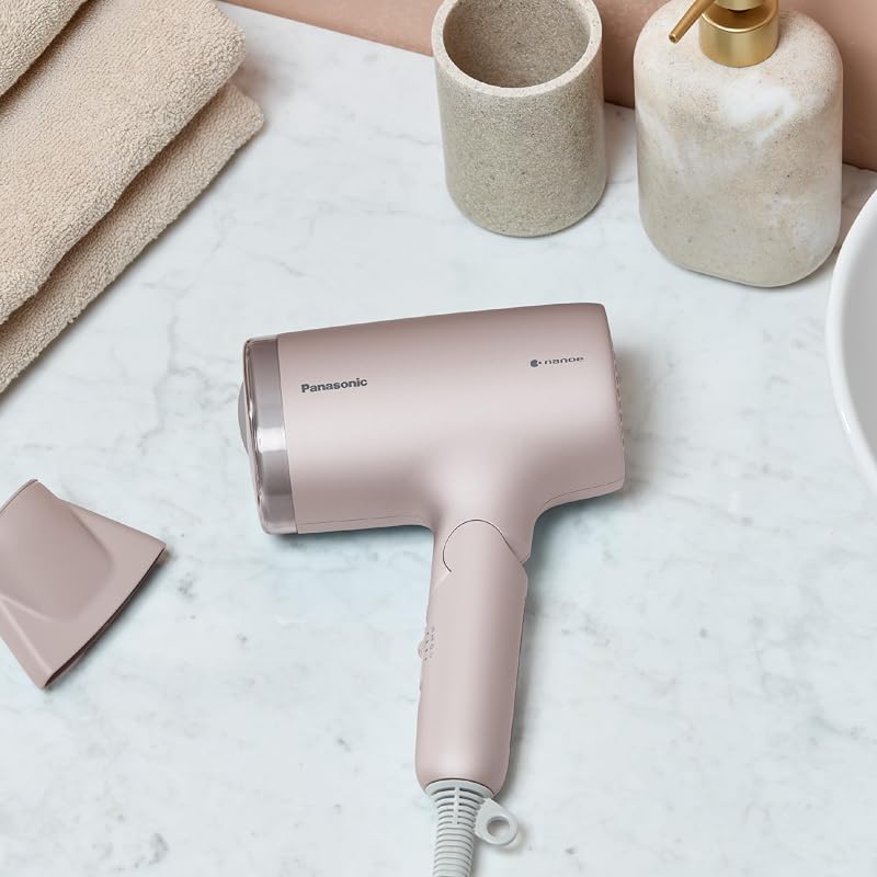 EH-NA7M-P825 Asciugacapelli Nanoe per Capelli Lucenti, Pieghevole, Asciugatura Rapida, Beccuccio Concentratore, 1600W, Rosa Chiaro