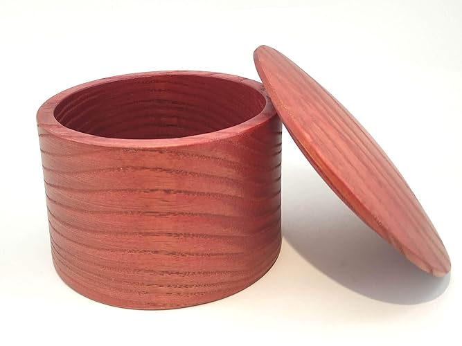 Caja de madera torneada para cocina