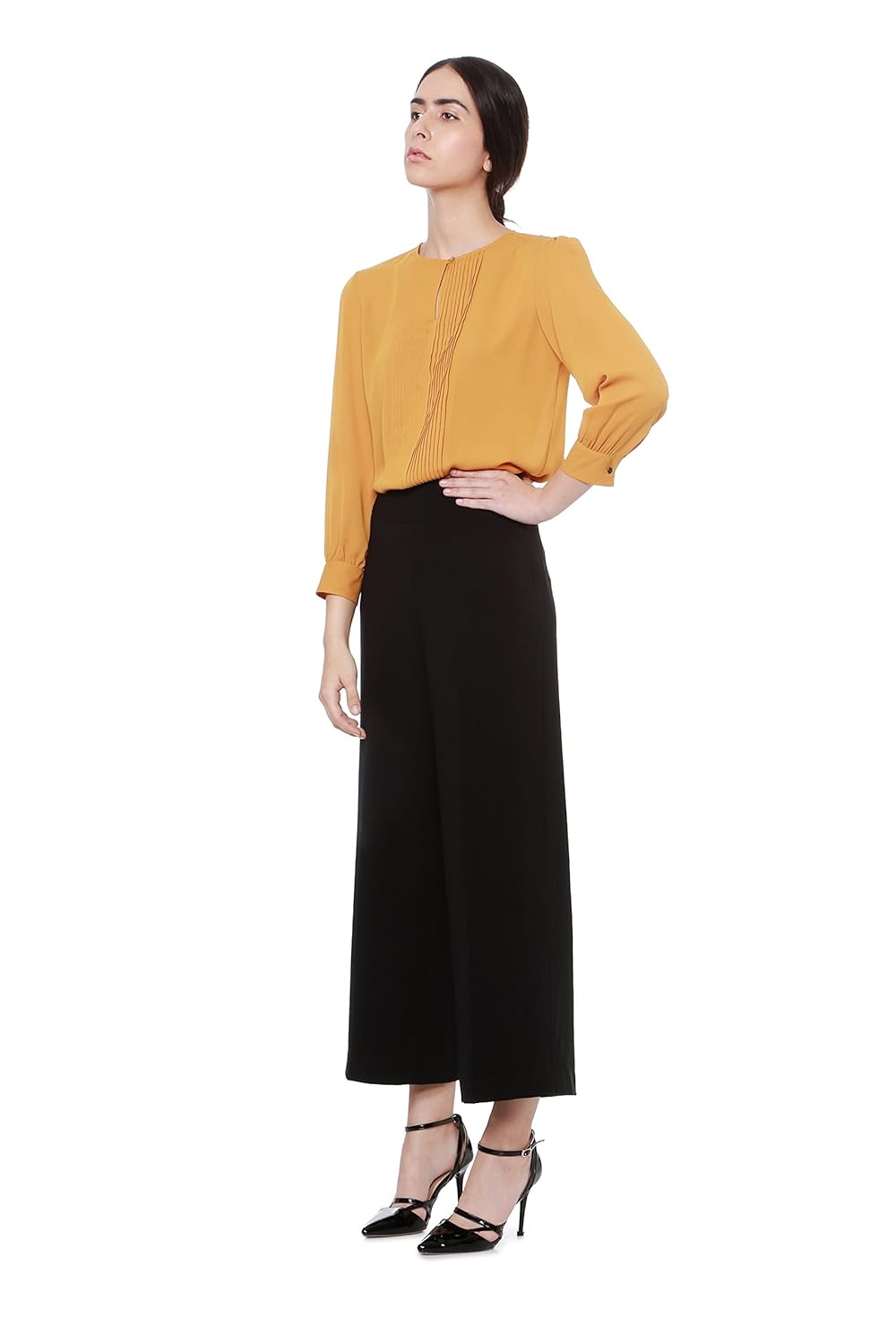 van heusen women's plain regular fit top