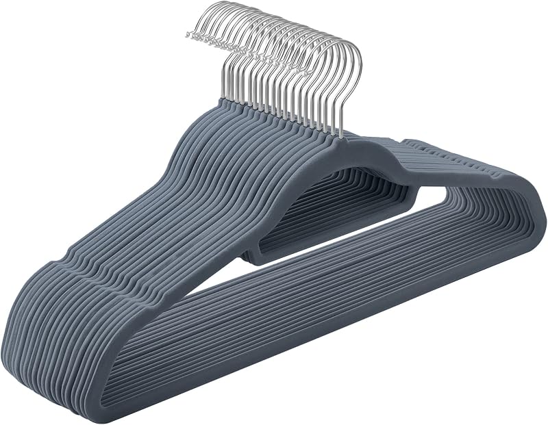SONGMICS Velvet Hangers Set of 20 Non-Slip 360° Hook Space-Saving 0.6 cm Thick