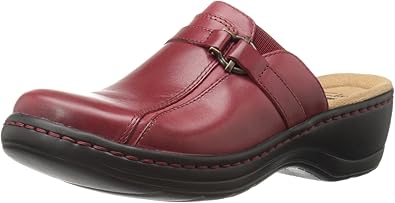 clarks red clogs
