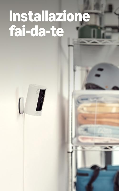 videocamera interna (Indoor Camera 2ª gen.) | Telecamera di sorveglianza per animali domestici | Audio bidirezionale, copertura per la privacy, fai-da-te | Ring Home: 30 gg. prova gratuita