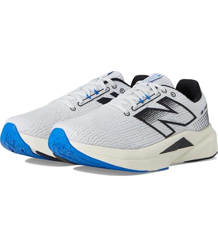 Amazon.com | New Balance Men display picture 2