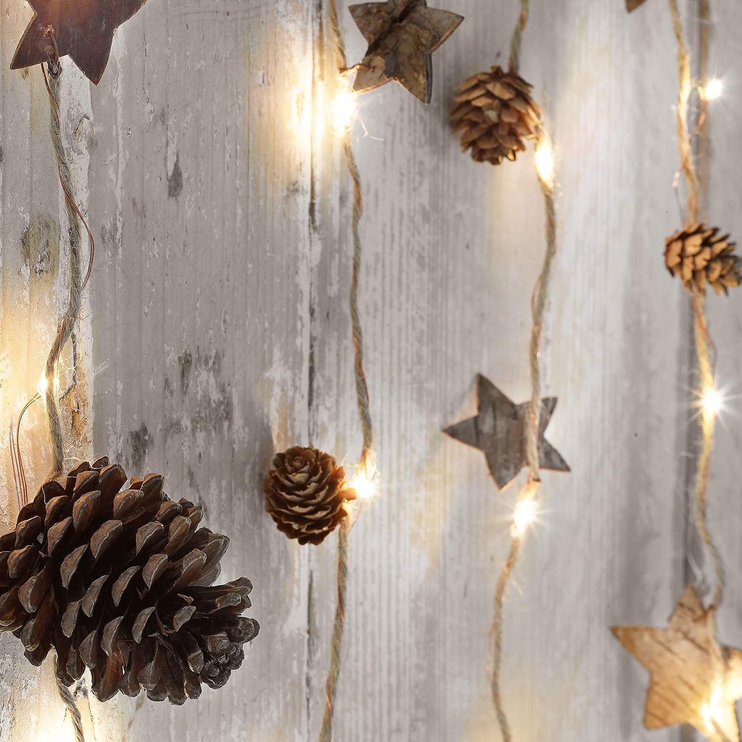GloBrite Christmas Tree Lights with Ring, 2 m * 16 Lines, 400 LED Xmas Lights, 8 Modes, Memory & Timer, IP44 Waterproof - Image 3