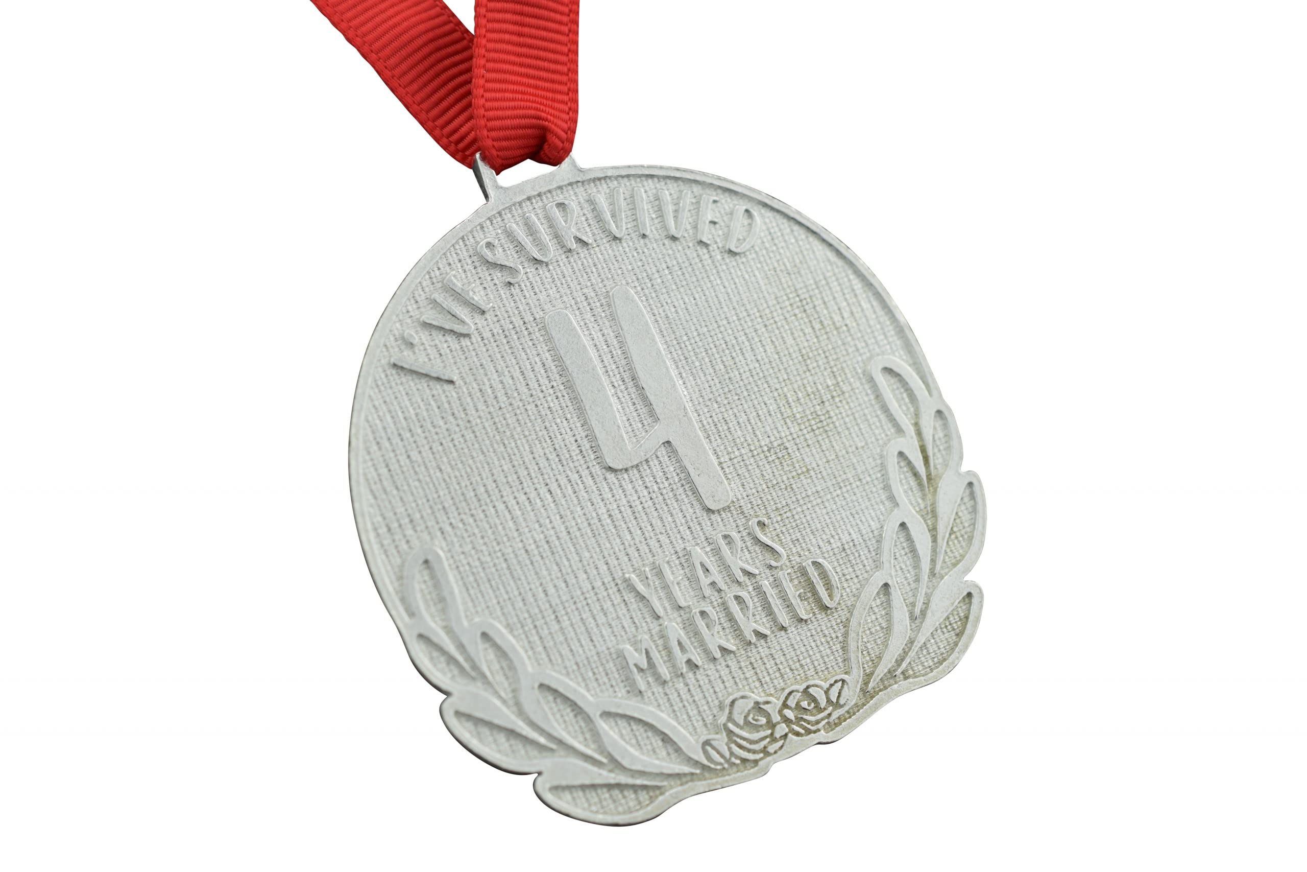 Pirantin 4th Anniversary Medal – I’ve Survived 4 Year Married Medal