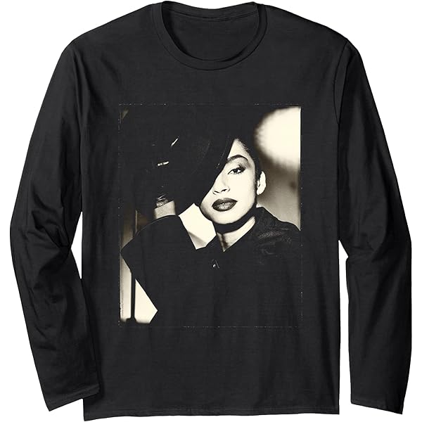 Amazon.com: Novo Los Angeles Sade t-Shirt (Black, Small
