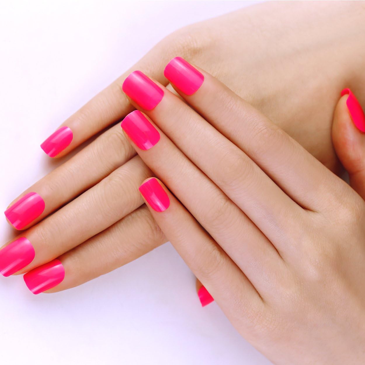 Art Plus 24pcs Candy Pink False Nails French Manicure Full Cover Medium Length with Glue Fake Nails