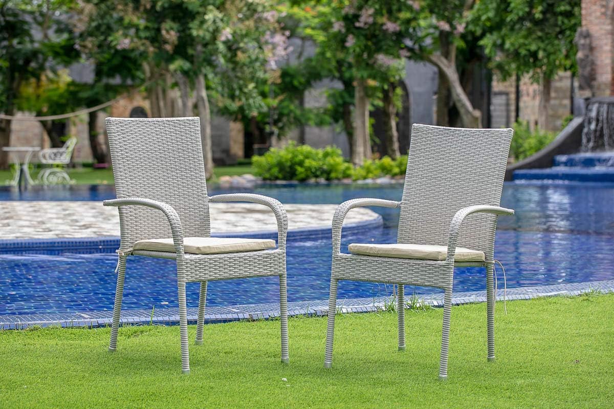 East West Furniture JUGU503A 5Pc Outdoor Natural Color Wicker Dining Set Includes a Patio Table and 4 Balcony Backyard Armchair with Linen Fabric Cushion: Furniture & Decor