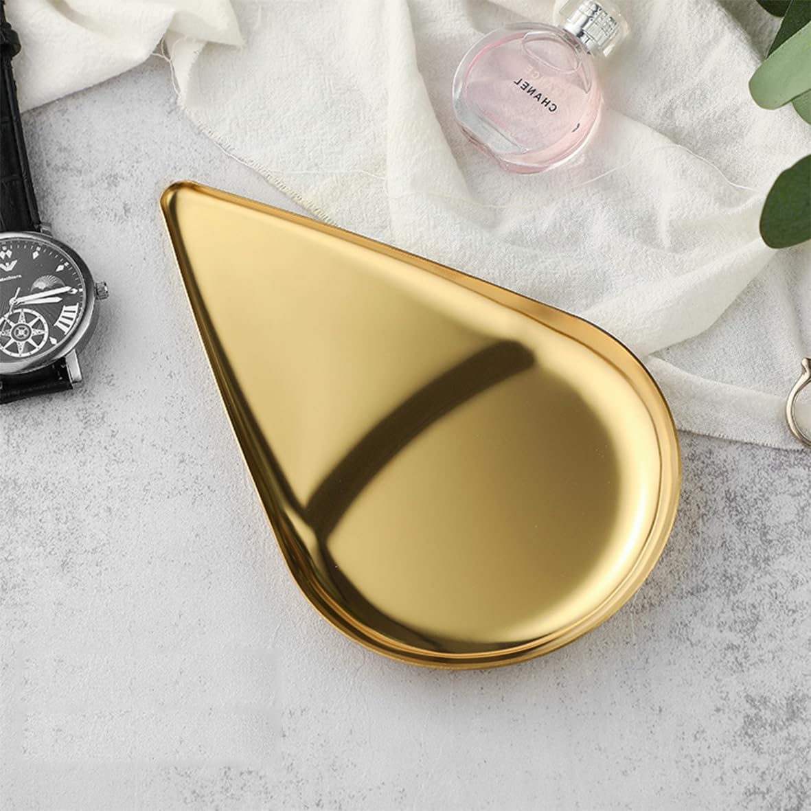 Buer Homie Golden Serving Tray, Teardrop-Shaped, Stainless Steel, for Trinket Key