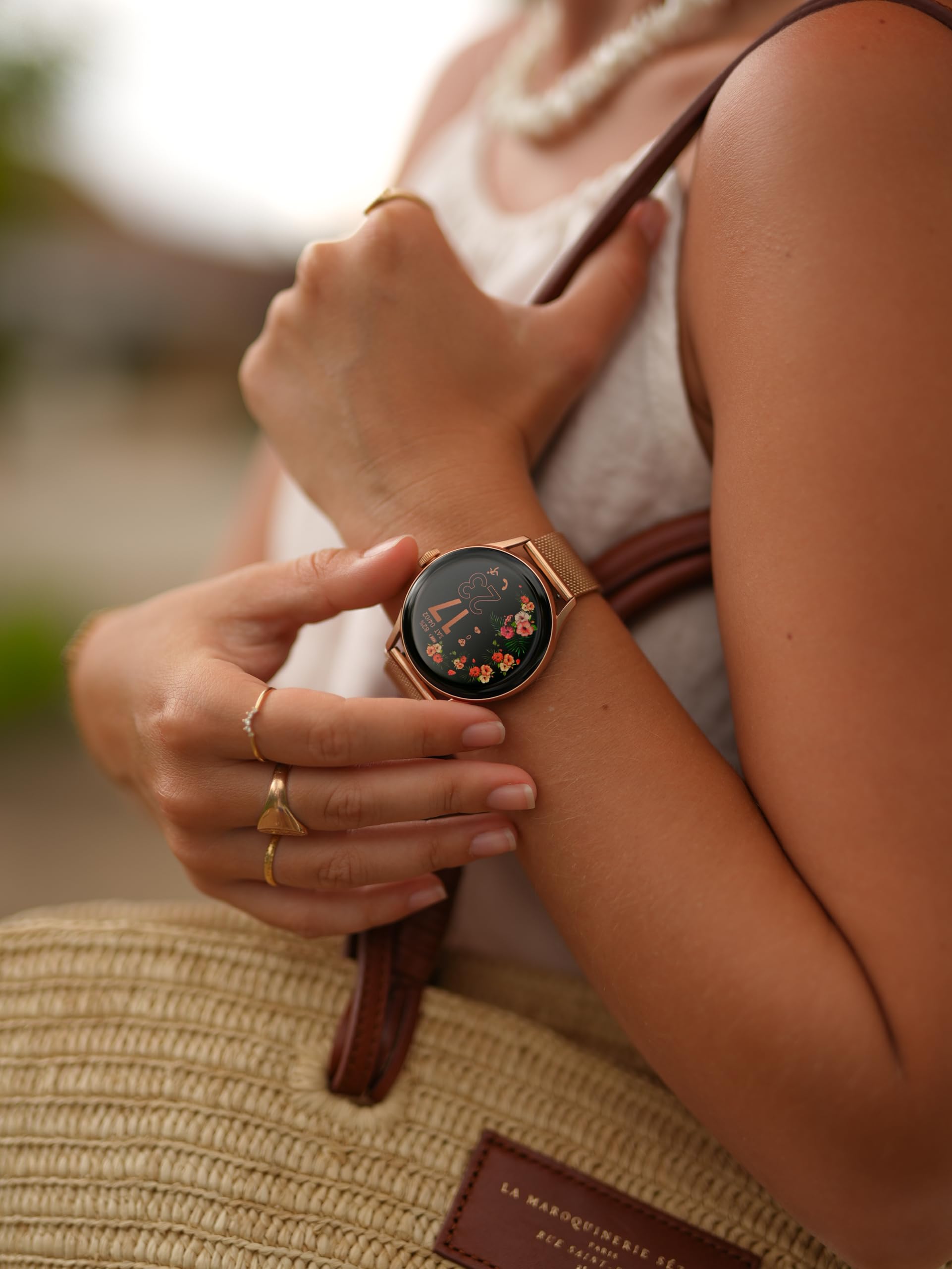 ICE-WATCH – Ice smart 2.0 – Runde Roségold-Smartwatch für Damen mit Metallarmband – 023394 (1,20 Zoll)