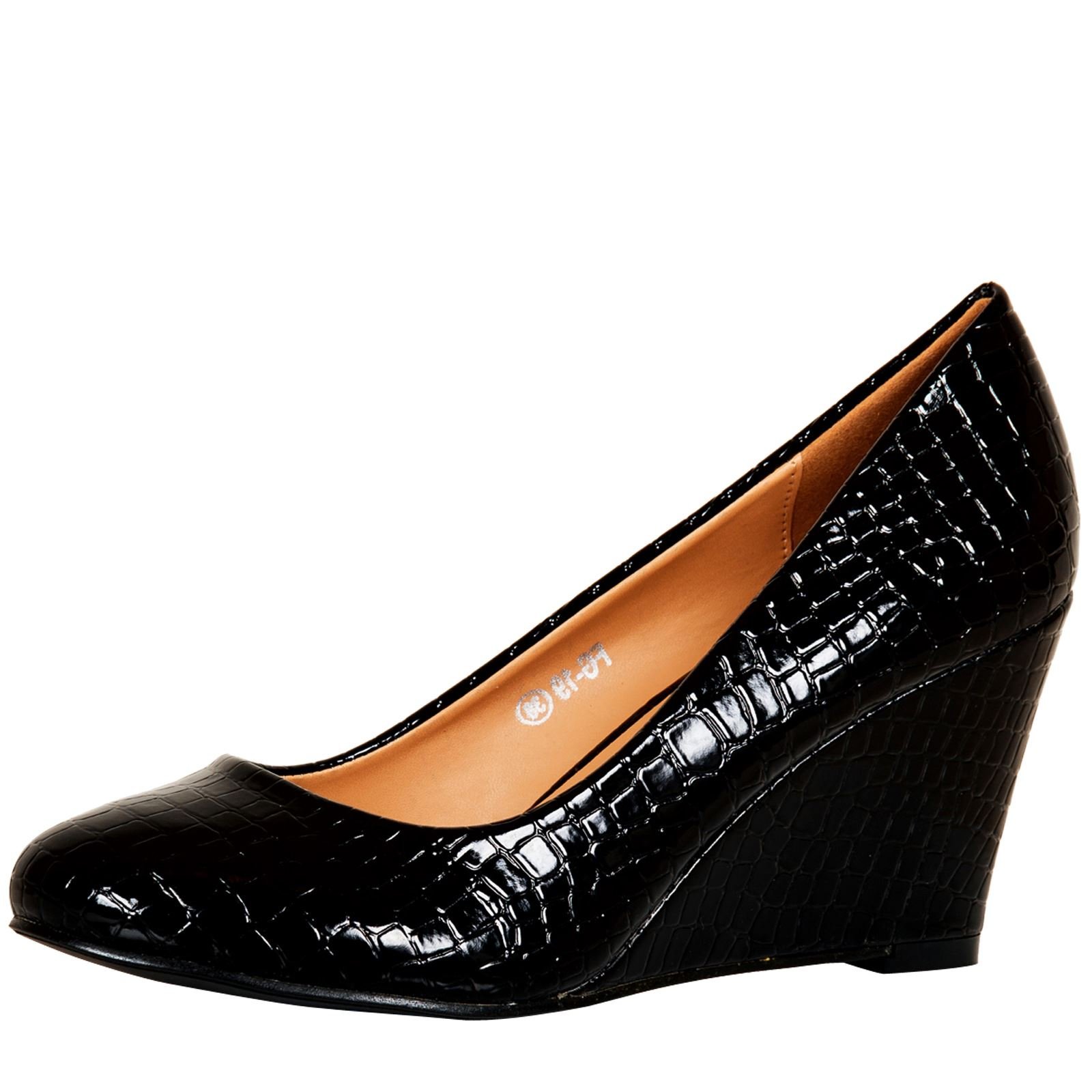 v shaped ankle boots