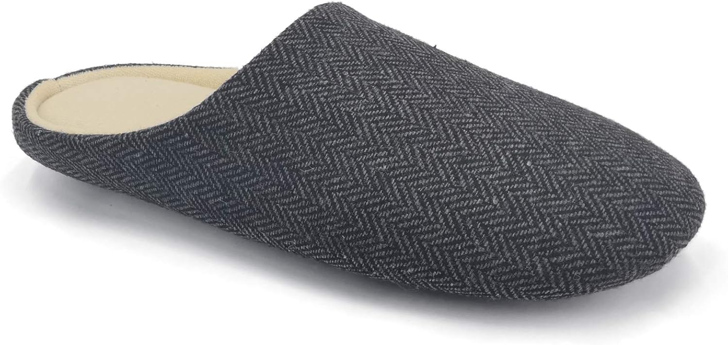 mens slippers narrow width