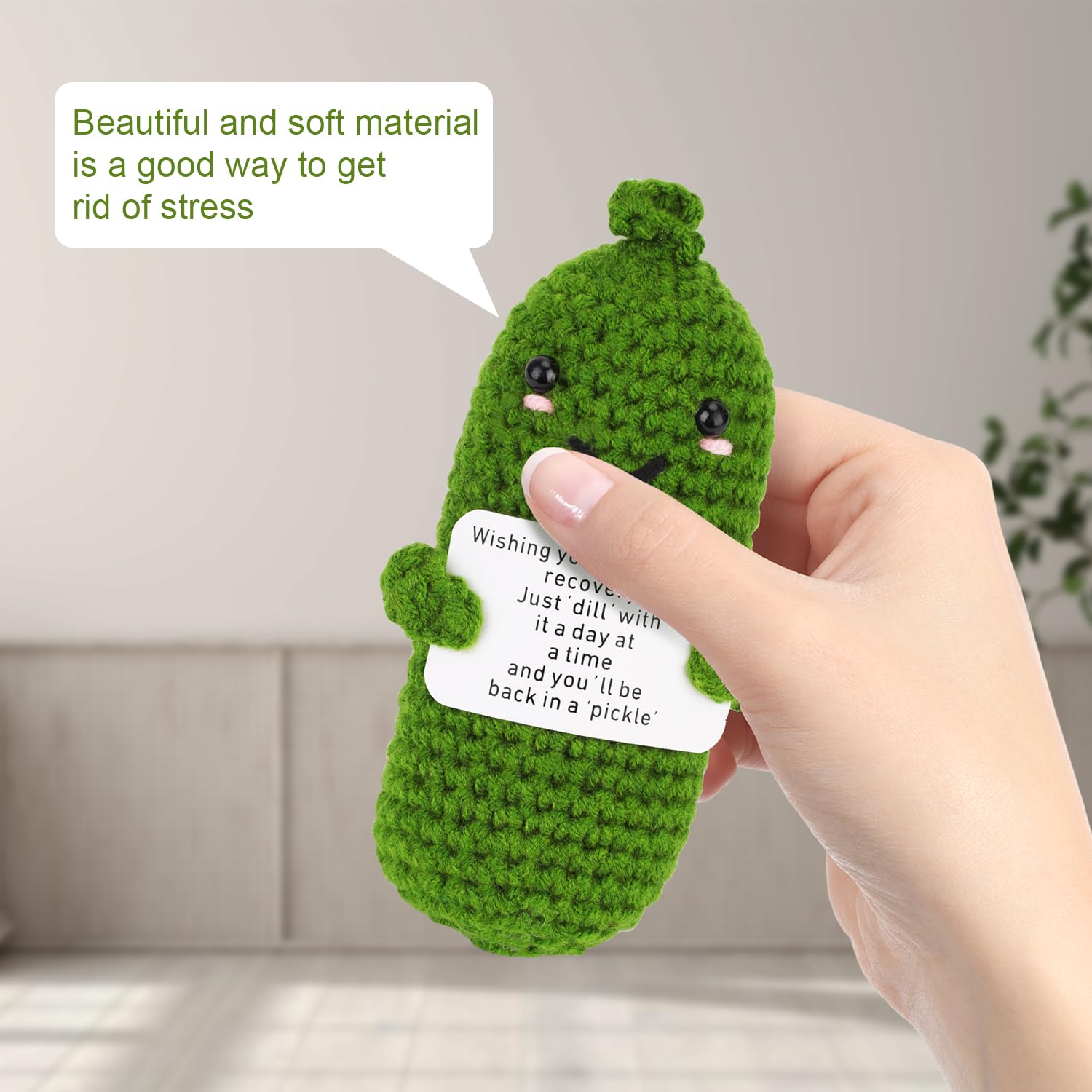 Get Well Soon Pickle, Green Funny Positive Cucumber with Card Woolen Yarn Gifts for Family & Friends After Surgery Knitted Emotional Crochet Doll Healing Gift for Encouragement Support