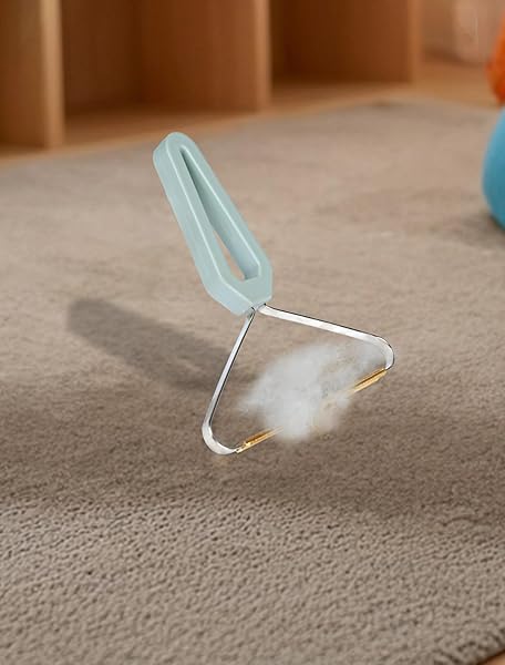 PET HAIR REMOVAL TOOL, FUZZ LINT FROM CARPET, RUG, AND FURNITURE – EFFECTIVE RAKE,SCRAPER,SHAVER AND BRUSH – LINT CLEANER AND PRO PET HAIR REMOVER – IDEAL FOR PET TOWERS,COUCH,CAR.