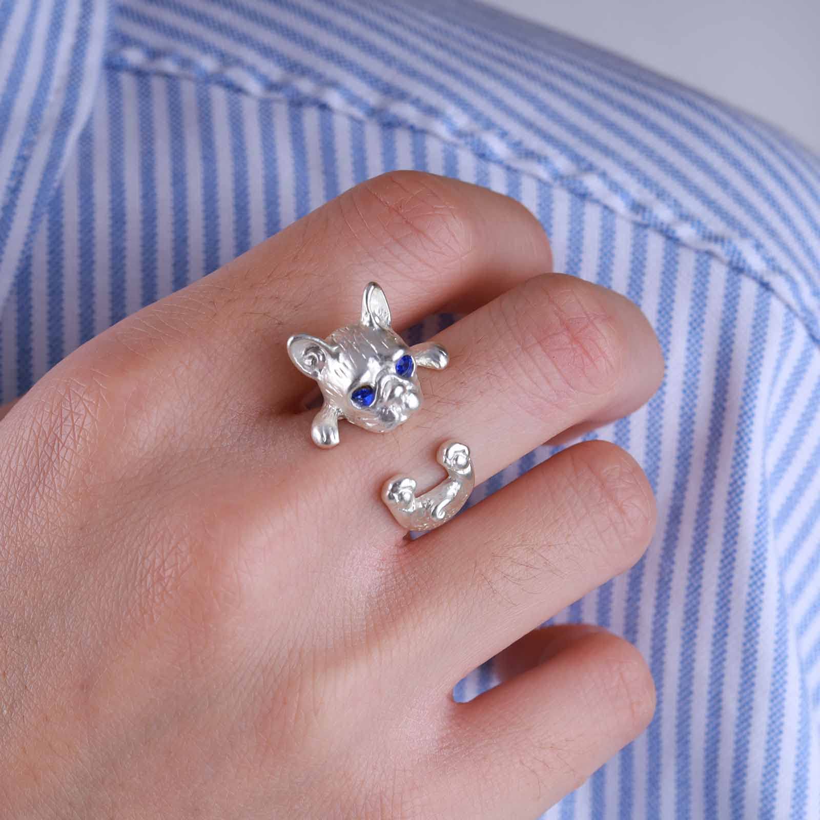 Wendalern Dog Ring for Women Girls Adjustable Open Puppy-shaped Ring Lovely Blue Eye Dog Animal Finger Ring Bulldog Dog Pet Gift Jewelry for Dog Lovers