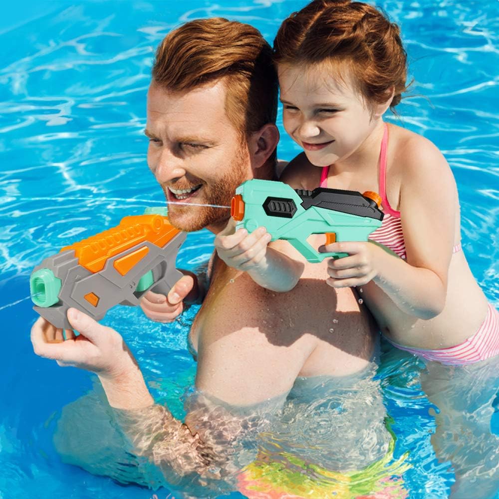 SNAEN 2 Pack of Different Shapes Squirt Water Gun Summer Toy for Swimming Pool Party and Outdoor Activity Easy Operate Beach Water Fighting Blaster with High Capacity Suitable for Ages 3+ (Green/Gray): Toys & Games