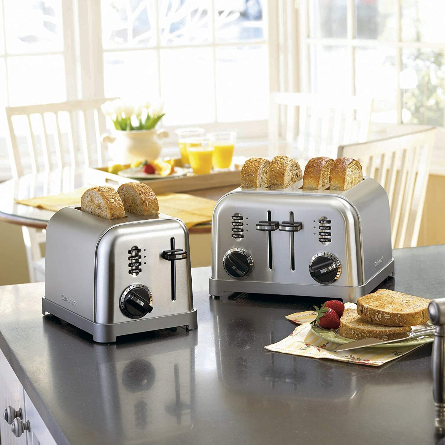 Cuisinart CPT-160 Metal Classic 2-Slice Toaster, Brushed Stainless