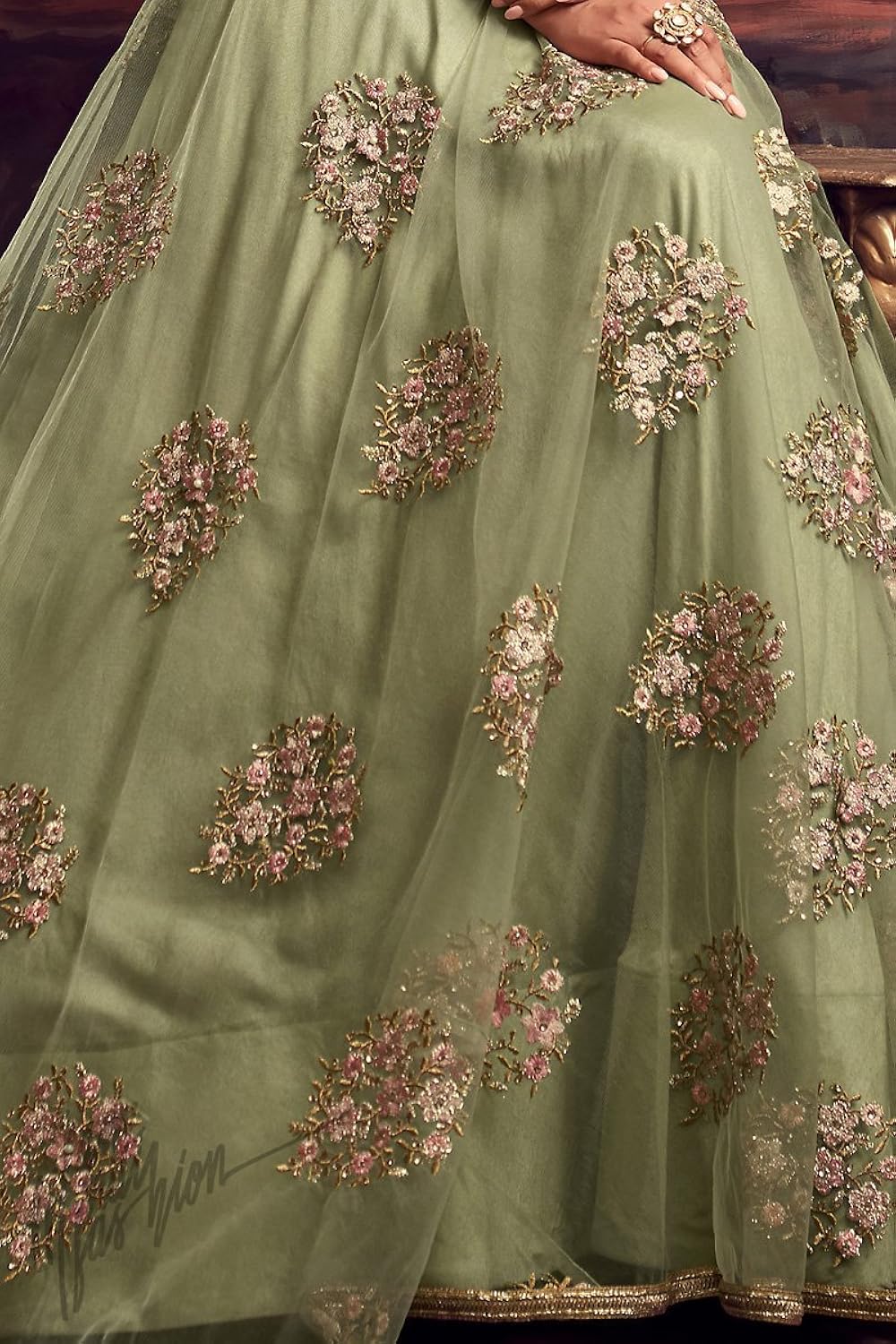 amiira women's net anarkali gown