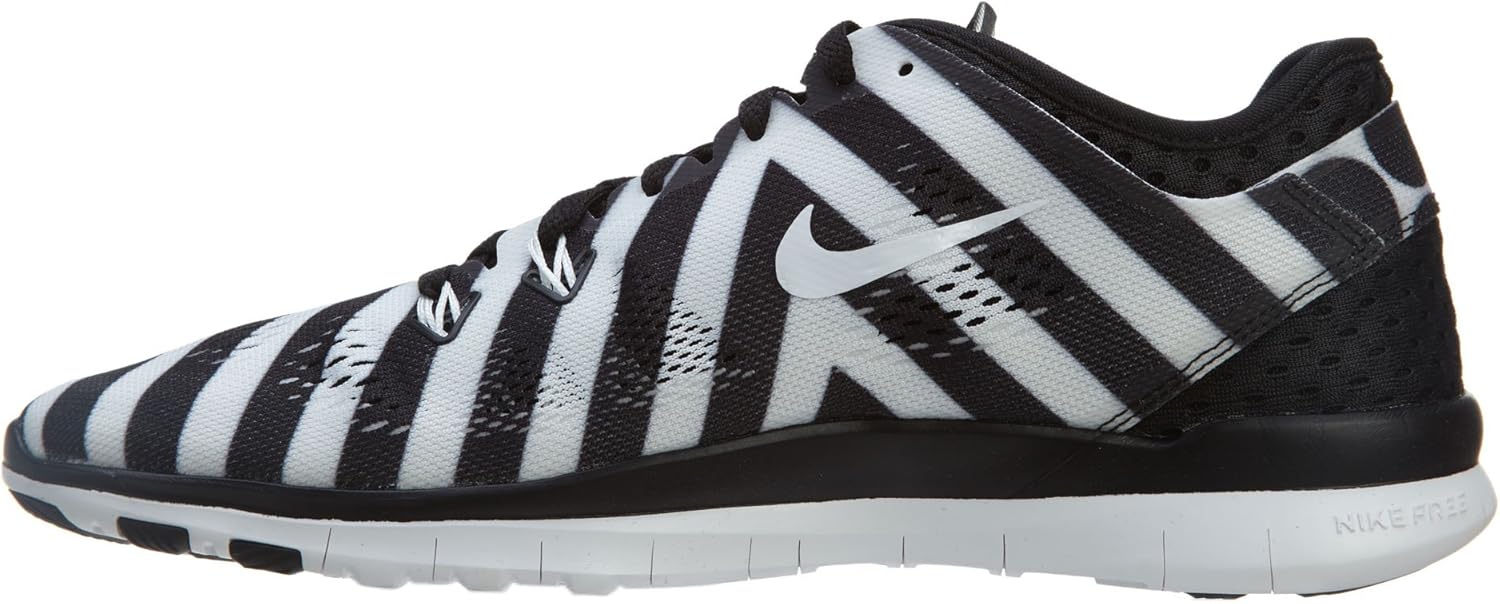 Amazon Com Nike Free 5 0 Tr Fit 5 Prt Black White Women S Cross Training Shoes Black White Fitness Cross Training