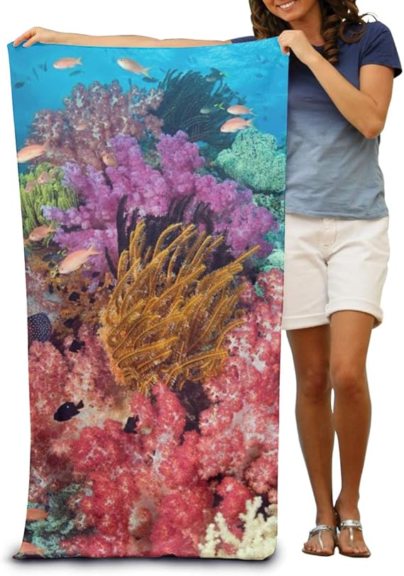 Amazon Co Jp カラフル サンゴ 魚 ビーチタオル バスタオル お風呂 湯上りタオル プール 海水浴 フィットネス 旅行用タオル 乾燥が早く 吸水性が強い 軽量 薄手 防砂 スーパーソフト お昼寝 旅行用品 多用途 持ち運びやすい おしゃれ 大判 服 ファッション小物