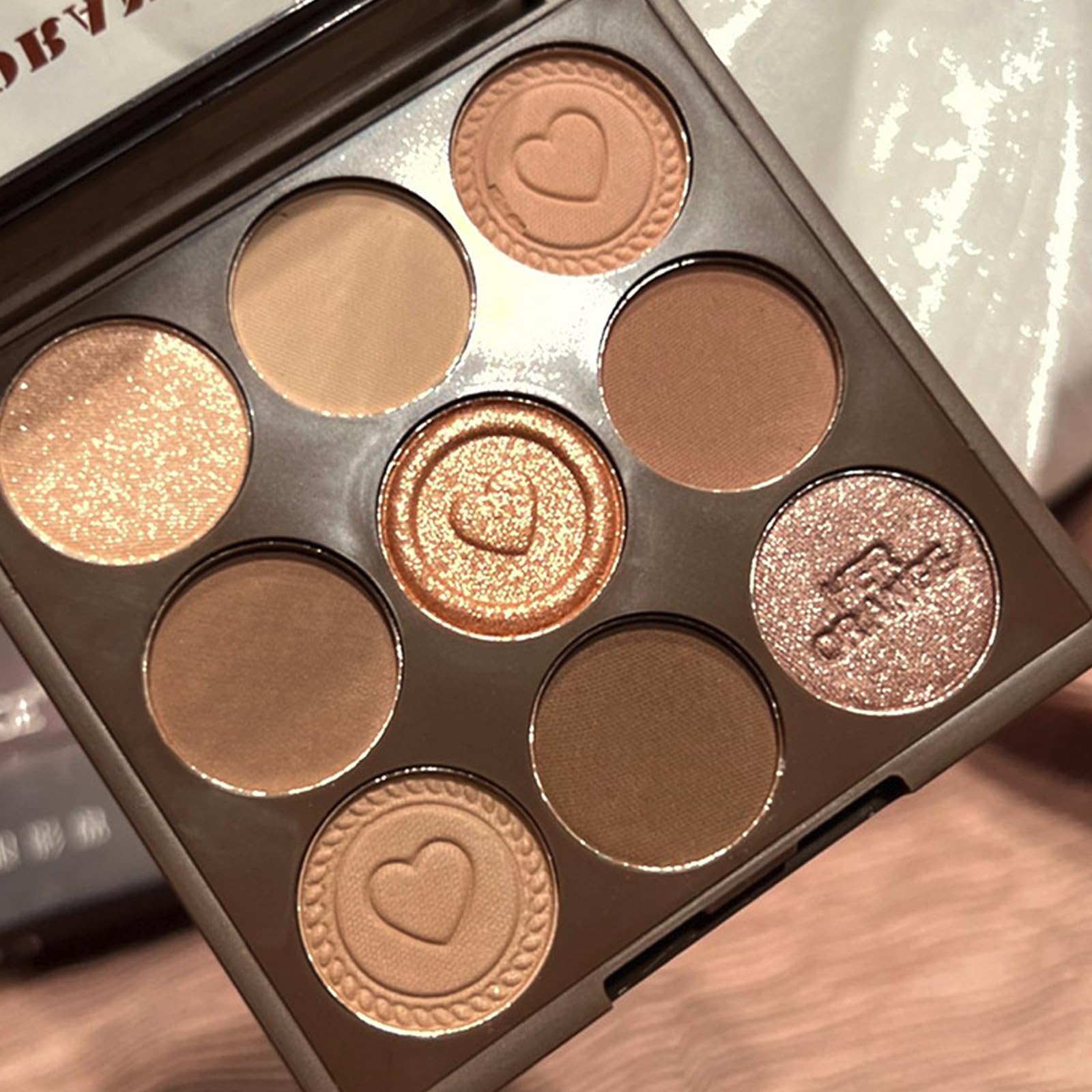 Eyeshadow Palette, Matte Shimmer Nude Eye Shadow Pallets for Women, Brown Long Lasting Shadows Palettes, Waterproof Highly Pigmented Pink Natural Look 9 Colour Eye Shadows for Makeup