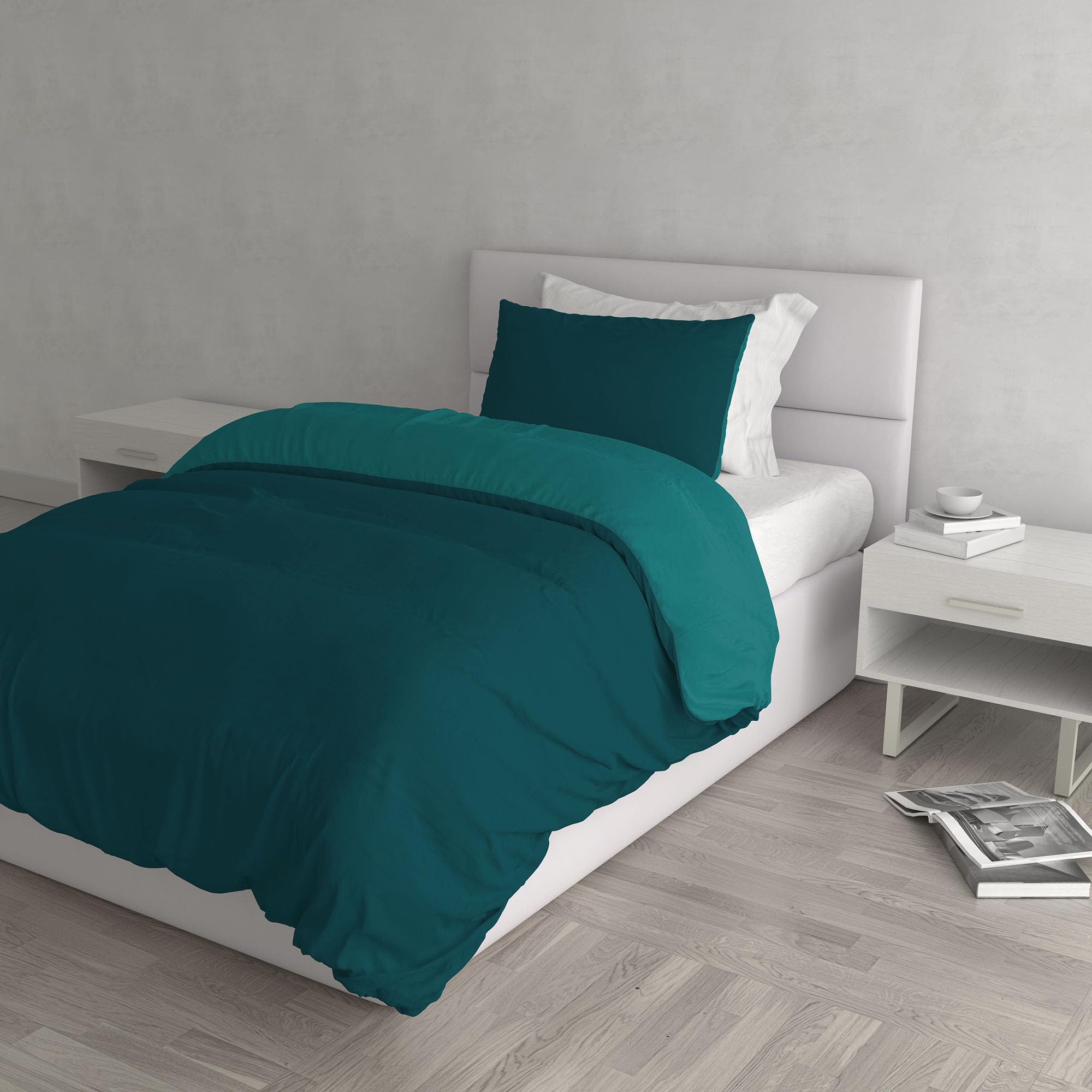 Italian Bed Linen Natural Color Duvet Cover Set with Doubleface Solid Colour Bag Sheet and Pillowcase, 100% Cotton, Petrol Bottle Green, single