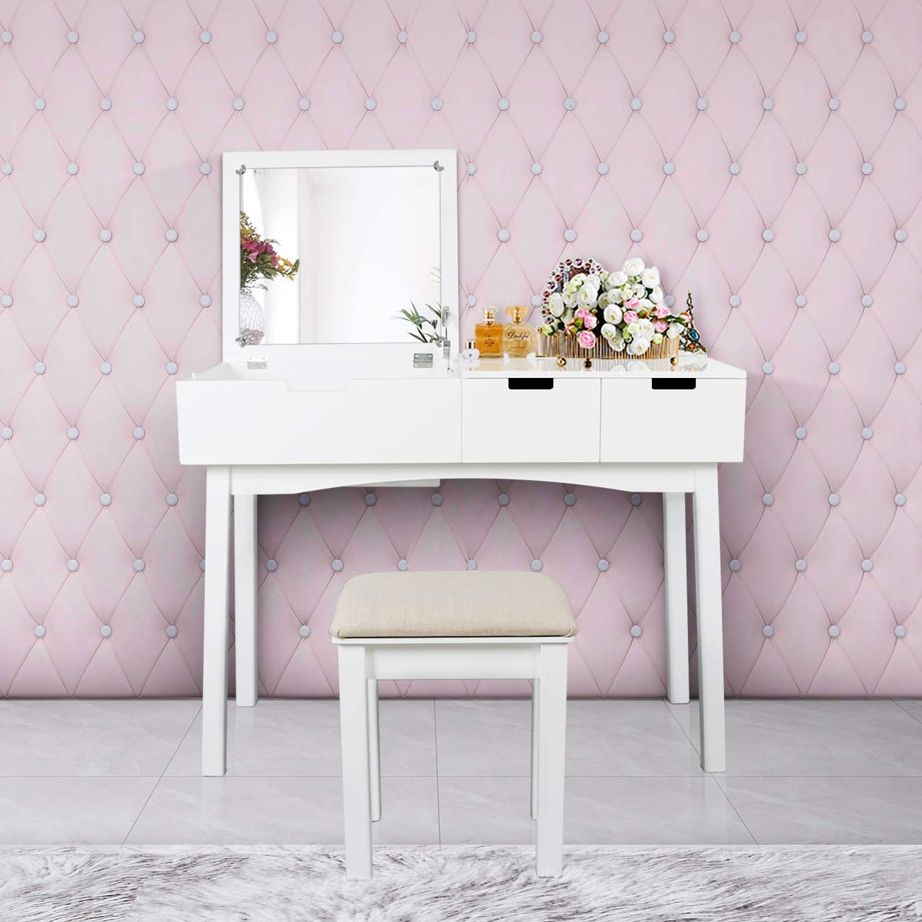 Best Beauty Station Makeup Table