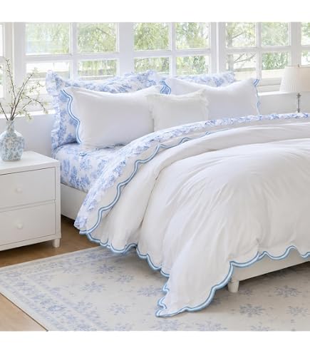 Amazon.com: Martha Stewart - Queen Duvet Cover Set with Shams