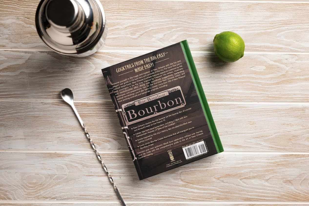 New Orleans Cocktails: An Elegant Collection of Over 100 Recipes Inspired by the Big Easy (City Cocktails)