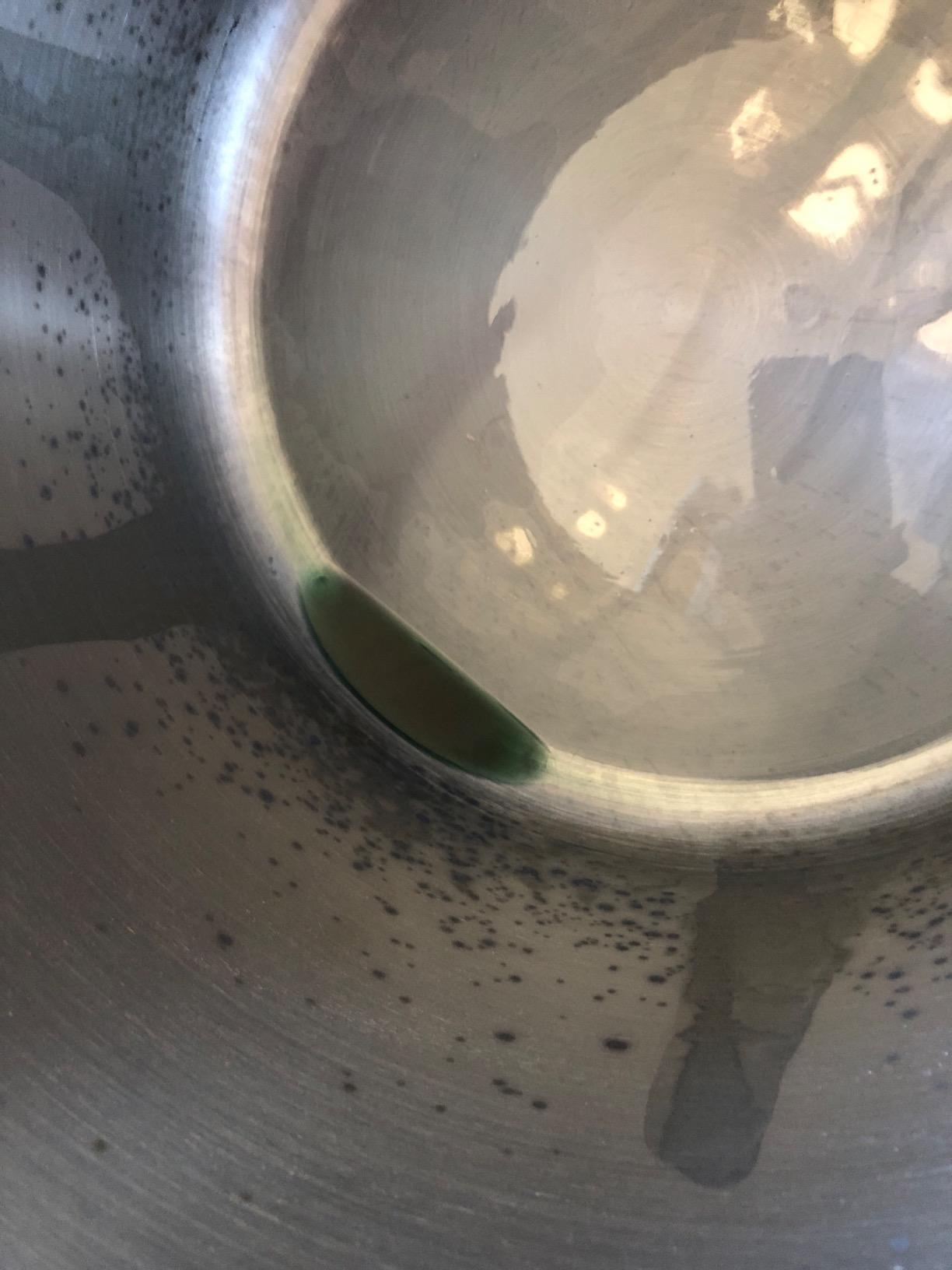Not Nonstick As Claimed