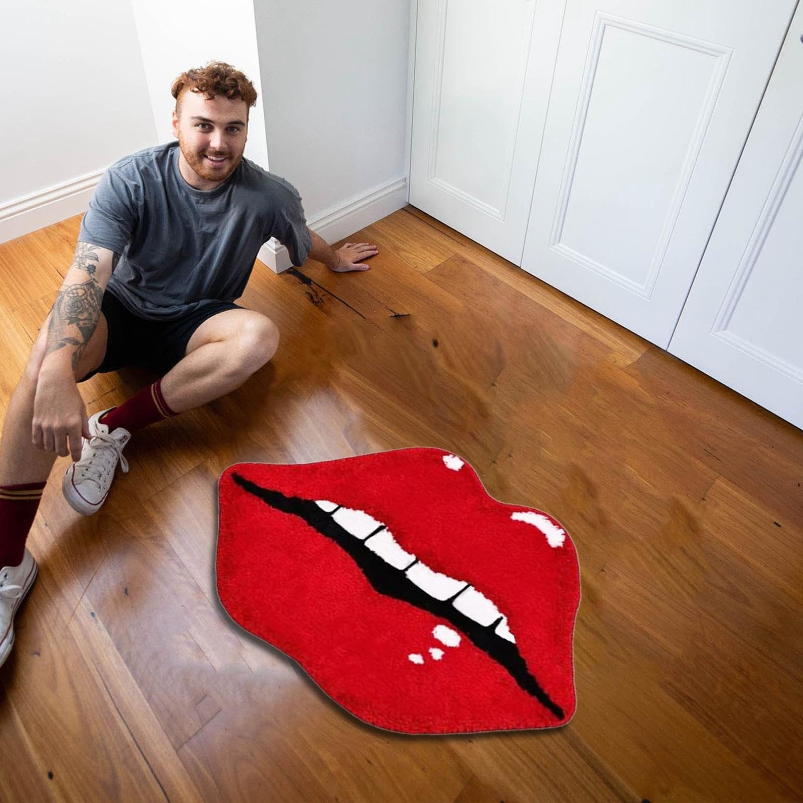 Lips Shaped Bathroom Rug, Cute Funny Biting Lips Shaped Bath Mat, Non-Slip Mat Washable Absorbent Bathtub Rug Bathroom Shower Rugs,Valentine'S Day Flaming Red Lips Floor Mat (A)