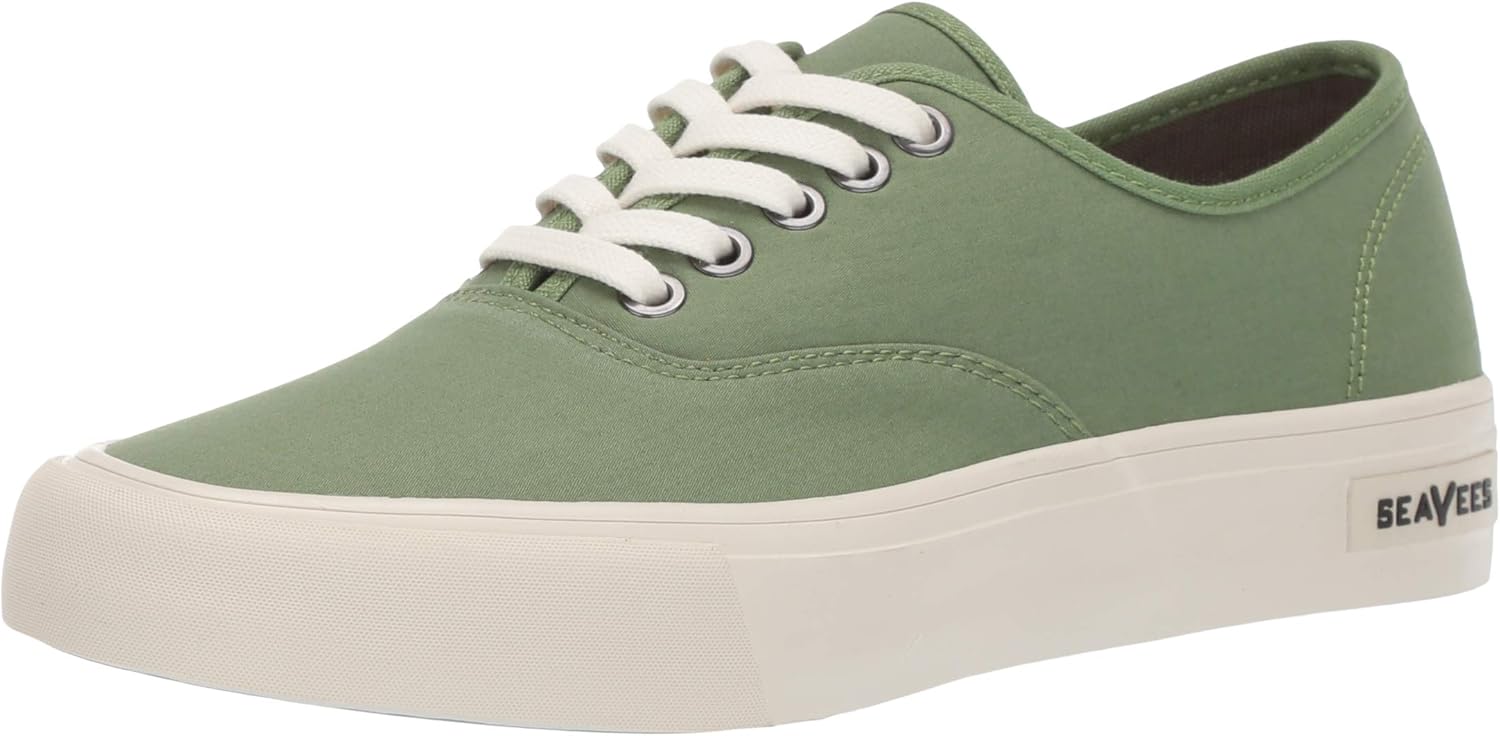 SeaVees Men's Legend Sneaker Standard