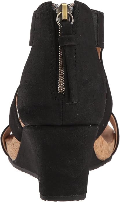 adrienne vittadini tricia wedge sandal