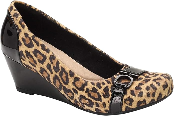 clarks women's flores tulip wedge pump