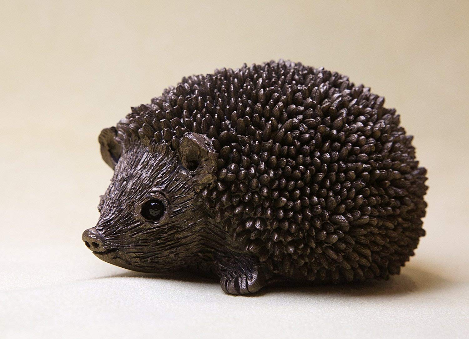 Frith Sculptures Squeak Junior Hedgehog by Thomas Meadows – Cold Cast Bronze Home Decoration Sculpture Ornament