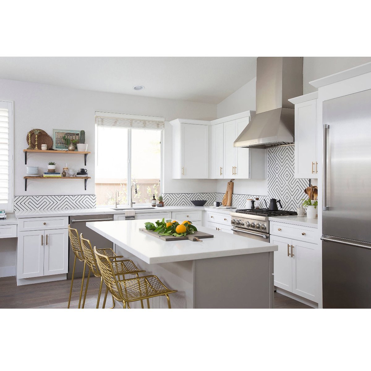 MyArmor 10pcs Satin Polished Zinc Alloy Round Single Hole Door Knobs Closet Pull Handles 24mm Dia. with Screws for Furniture Cabinet Cupboard Wardrobe Door Drawer Shoebox Lockset ect.