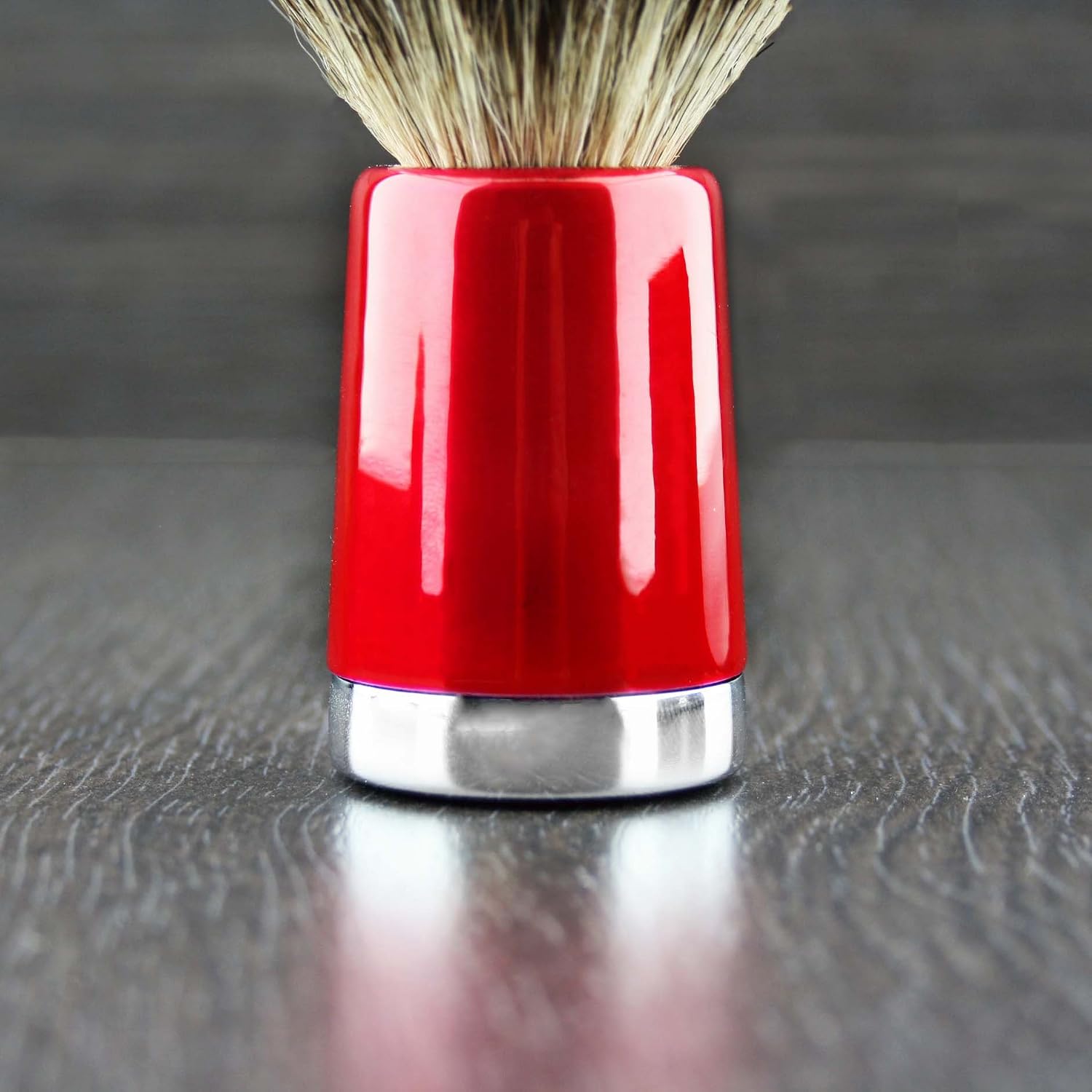 Haryali London Hand Assembled in Red Handle Black Badger Hair - Image 3