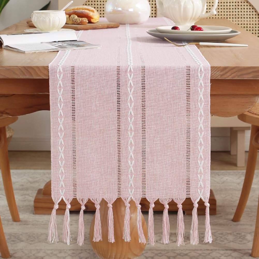 meioro Rustic Table Runner with Tassels, 33x143cm Farmhouse Boho Table Runners Braided Striped, Linen Polyester Table Decoration for Dining Party Holiday and Wedding (Pink)