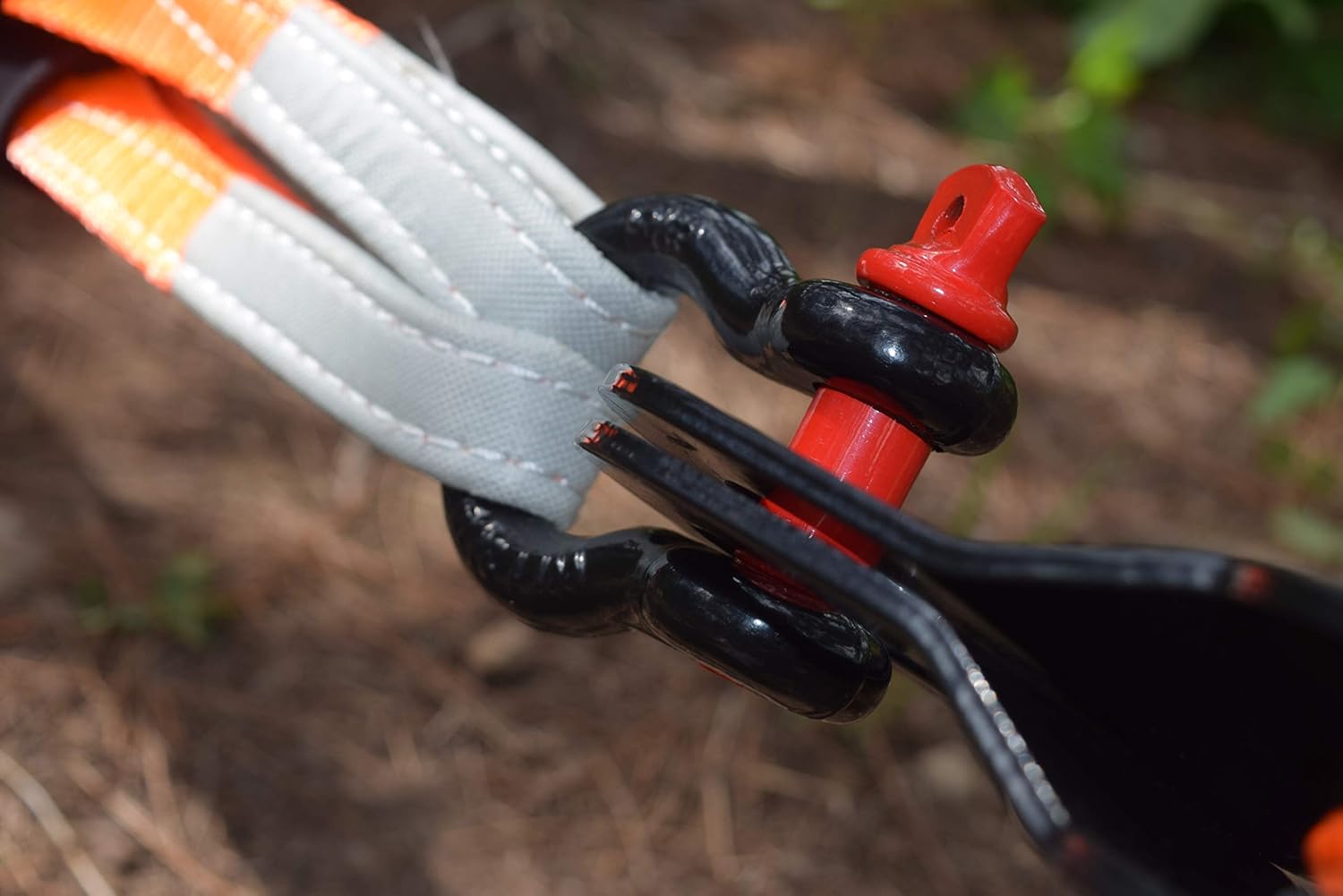 QIQU 2Pack 5/8inch D-Ring Shackle,Steel Shackle for Towing,Heavy Duty Forged Steel with 3.25ton Ton Capacity (5/8inch, Black with Red Pin): Automotive