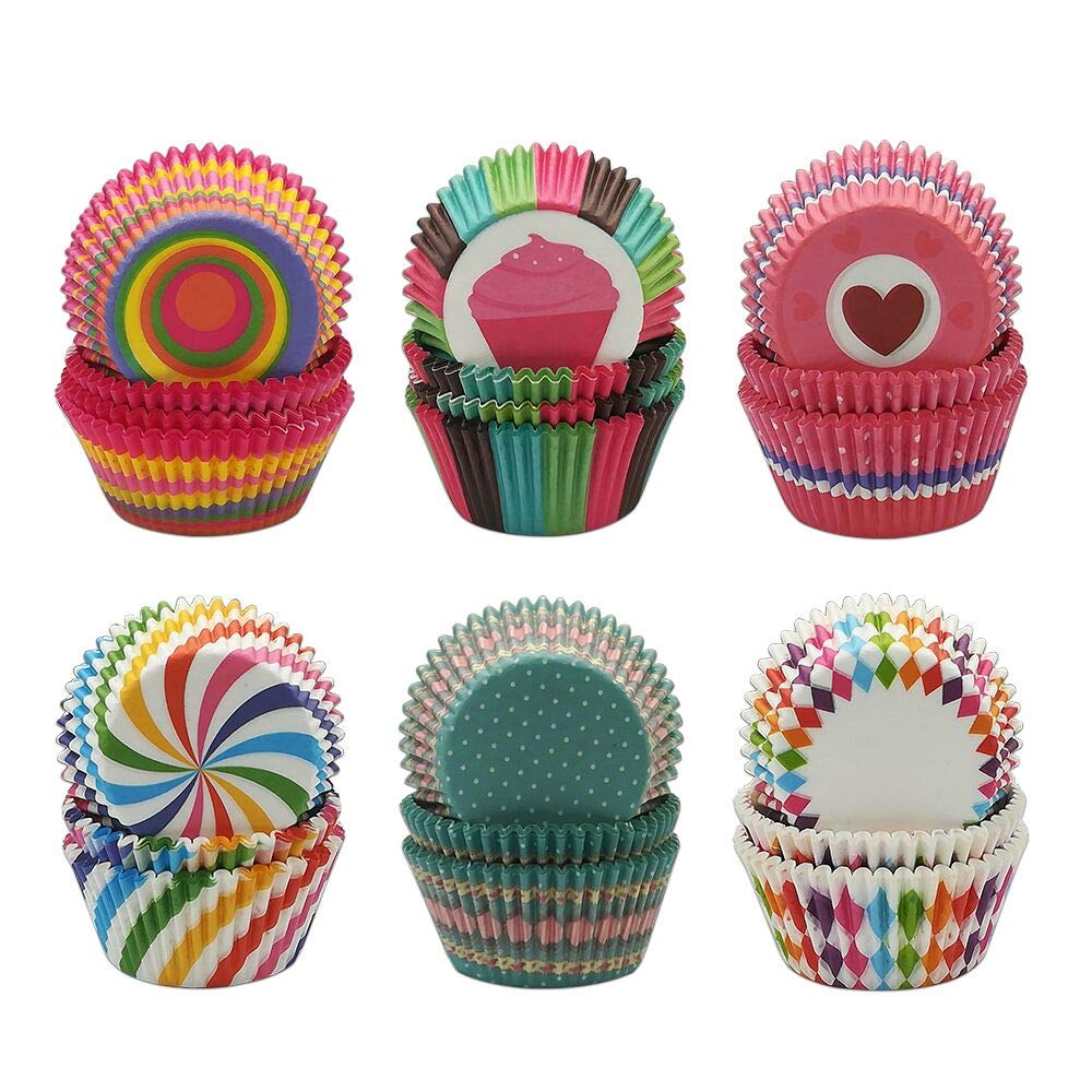 Cupcake Baking Cases 600pcs Muffin Cases Standard Paper Wrappers 6 Styles Baking Cups Cupcake Liners for Christmas Birthday Wedding Party