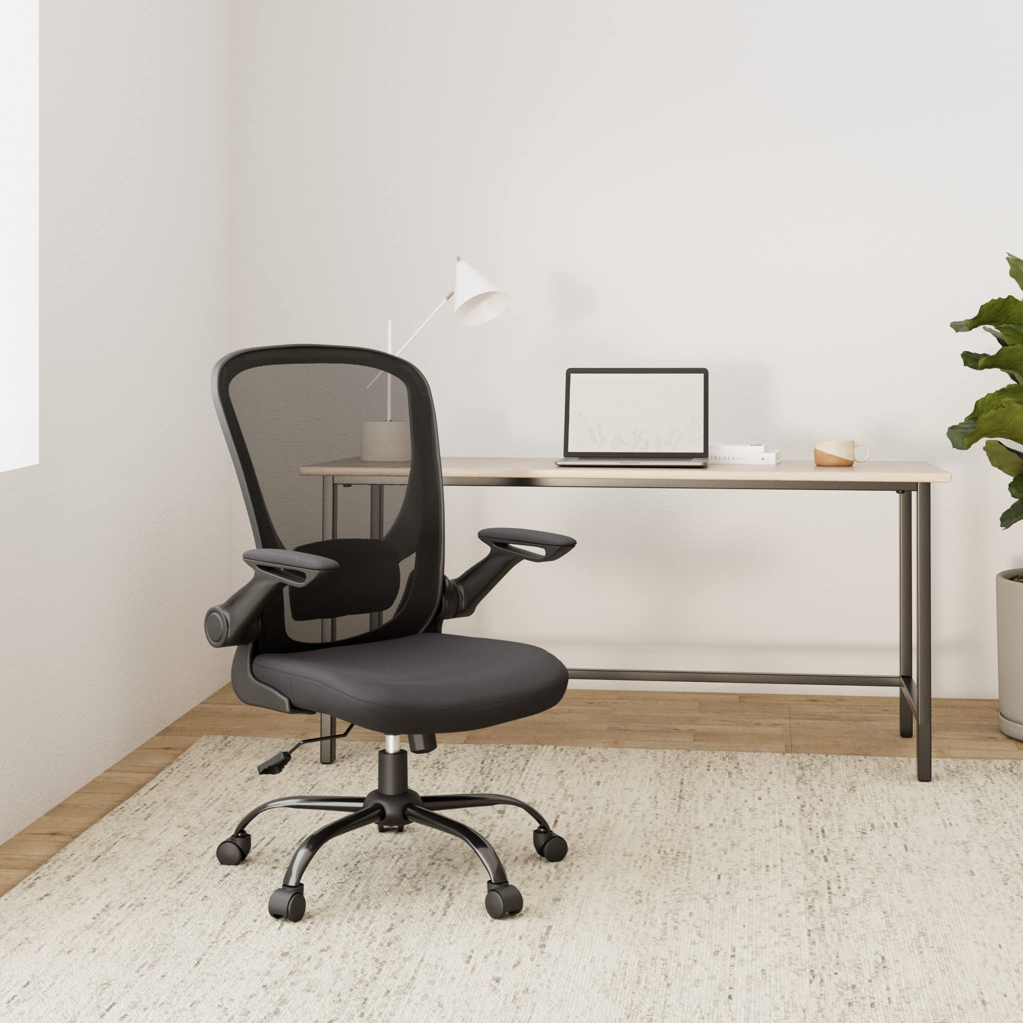 SONGMICS Bürostuhl ergonomisch, Drehstuhl mit Mesh, Lenden- und Kopfstütze, Wippfunktion, 53 cm große Sitzfläche, klappbare Armlehnen, Arbeits- und Schlafzimmer, Studenten, schwarz OBN37BK 2