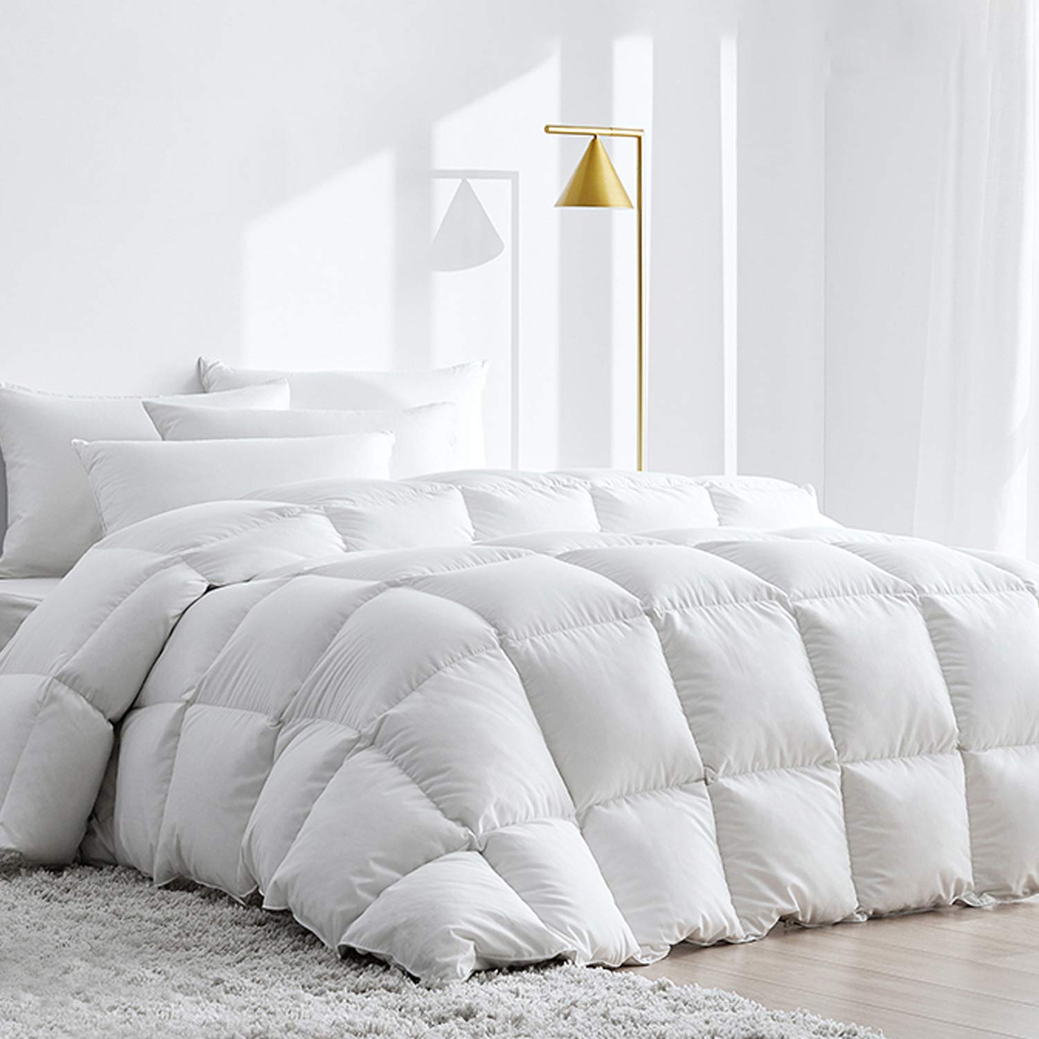 Royoliving Premium White Goose Down Comforter Twin Size All Season 100% Egyptian Cotton Cover Down Proof Duvet Insert with Corner Tabs, 35 Oz