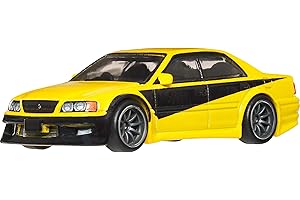 Hot Wheels Cars, Premium Fast & Furious 1:64 Scale Die-Cast Car for Collectors Inspired by Fast & Furious Movie Franchise