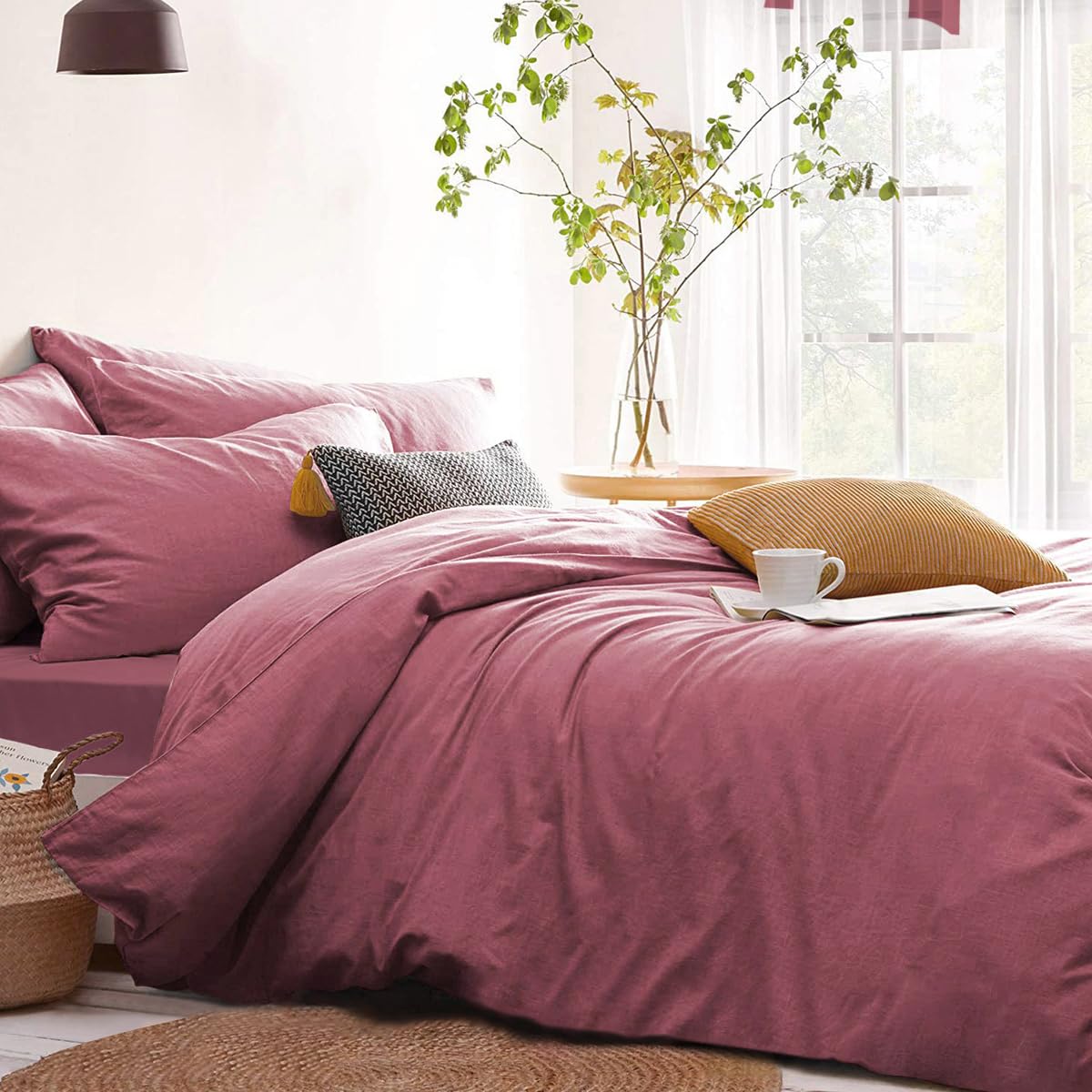 Photo 1 of CoutureBridal Duvet Cover King Size Rose Red Duvet Cover 3 Pieces Soft Microfiber Minimalist Style Solid Color Comforter Cover with Zipper Corner Ties (No Comforter)