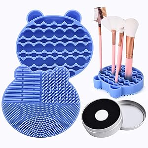 Silicon Makeup Brush Cleaning Mat with Brushes Drying Holder Portable Bear Shaped Cosmetic Brush Cleaner Pad+ Makeup Brush Dry Cleaned Quick Color Removal Sponge Scrubber Tool (Blue)