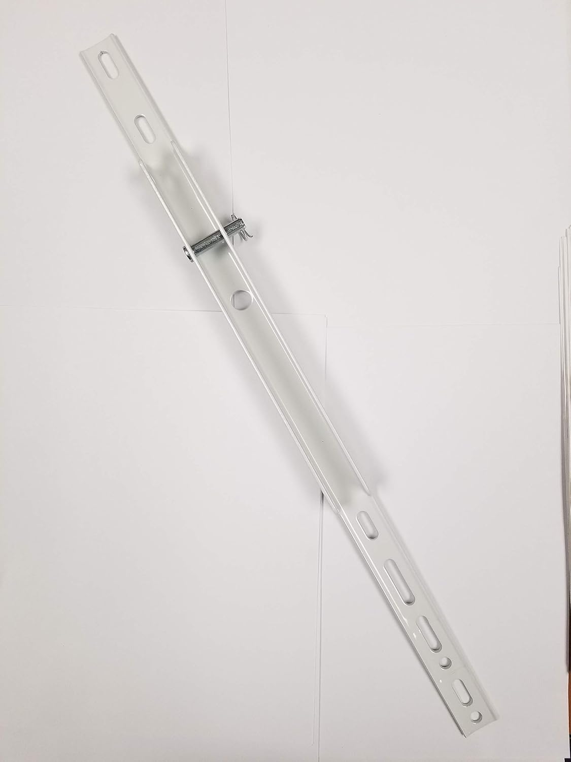 Clopay Garage Door Parts CuttoFit Reinforcement Bracket by Clopay, Brackets Amazon Canada